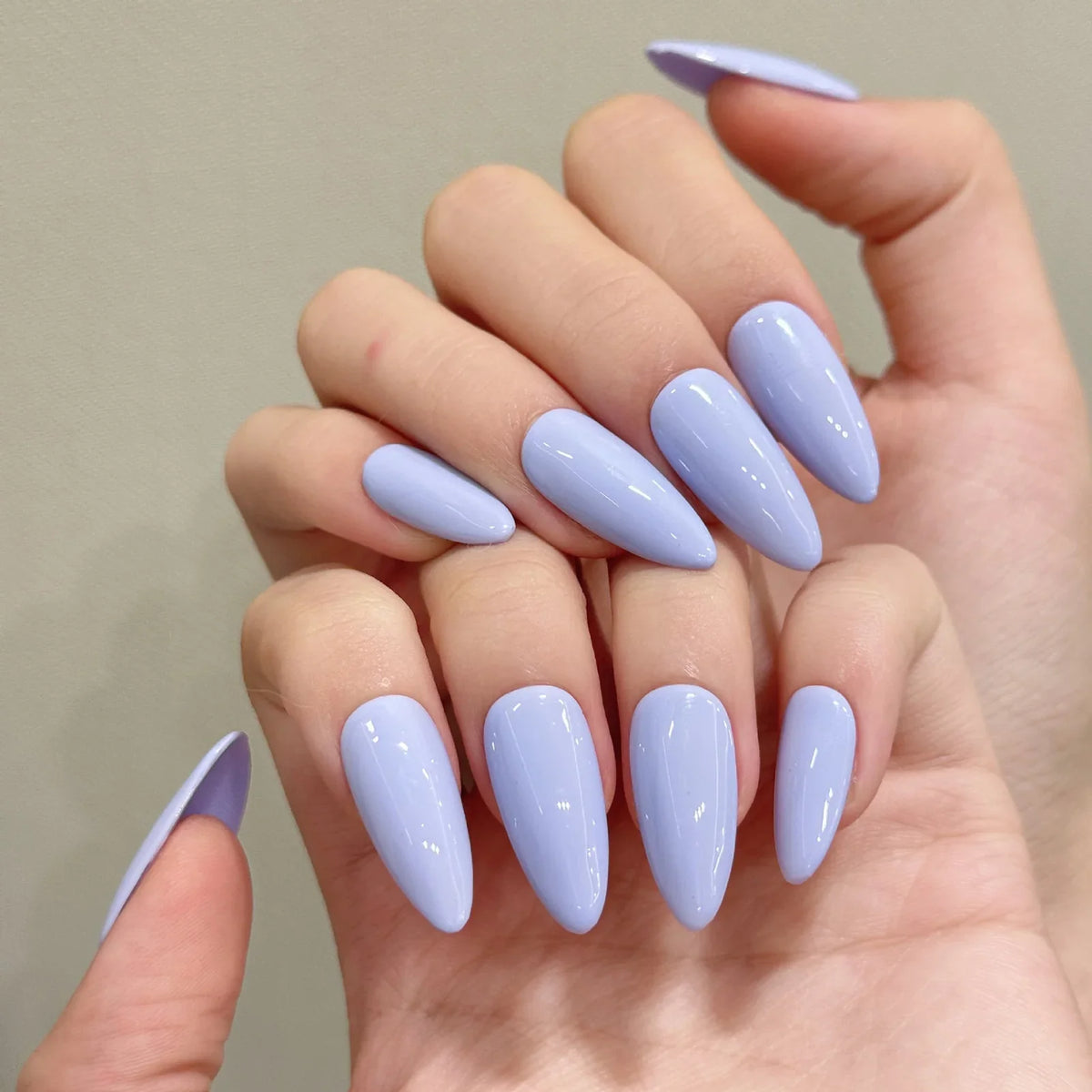 YADORNOS Light Purple Press On Nails Almond 10pcs Set
