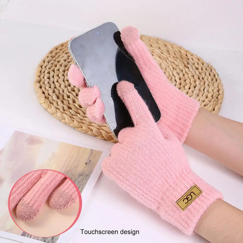 Fleece-Lined Windproof Winter Gloves – Warm & Anti-Slip