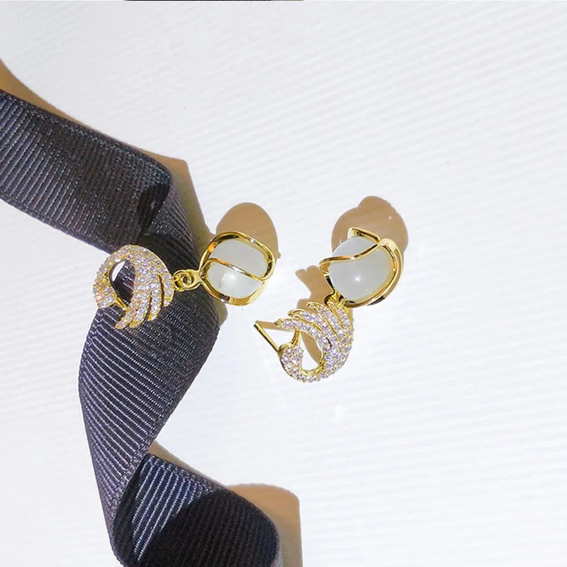 Crystal Swan Drop Earrings – Sparkling Women's Fashion Jewelry