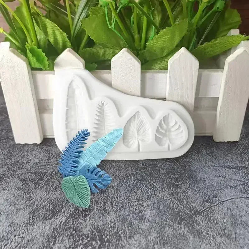 Leaf Silicone Mold – Fondant, Chocolate & Resin Baking Tool