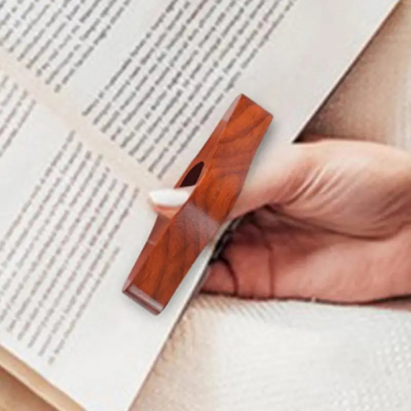 Thumb Book Page Holder Wooden Bookmark Ring Reading Lovers Aid Tools