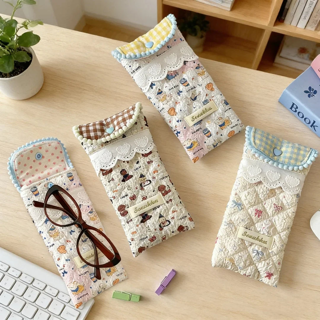 Quilted Polyester Sunglasses Pouch – Portable Glasses Case