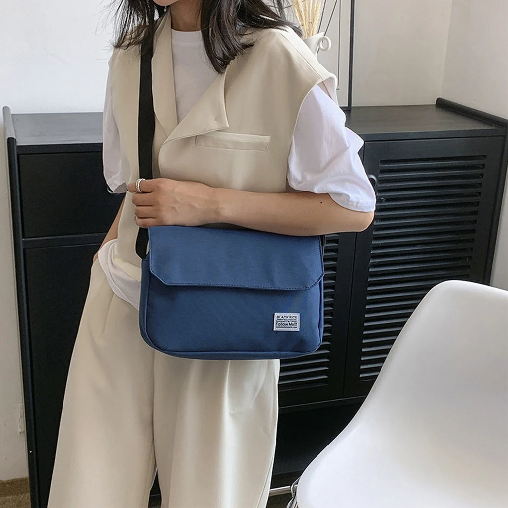 Large Nylon Crossbody Bag – Unisex Travel & Everyday Shoulder Bag