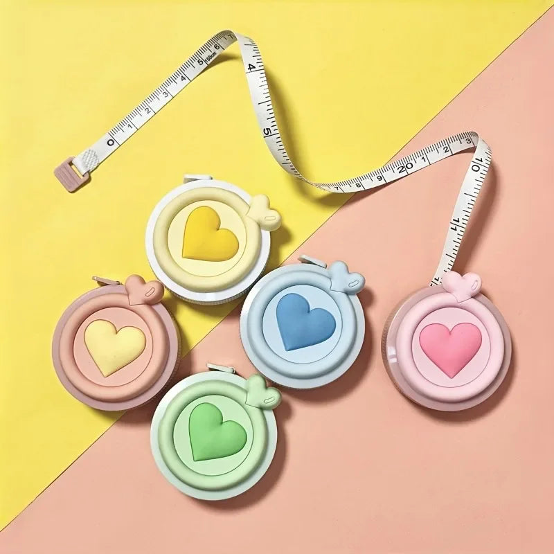Pastel Heart-Shaped Retractable Mini Tape Measure – 1.5M