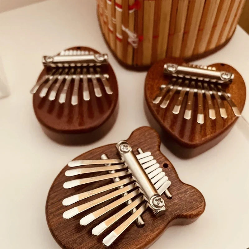 8-Key Mini Kalimba Thumb Piano Keychain – Gift for Kids