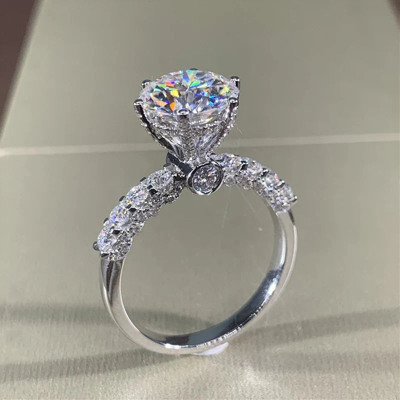 Huitan Women's CZ Wedding Band Ring | Engagement Jewelry