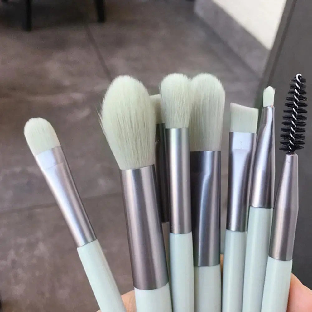 8-Piece Mini Travel Makeup Brush Set – Foundation & Eye Brushes