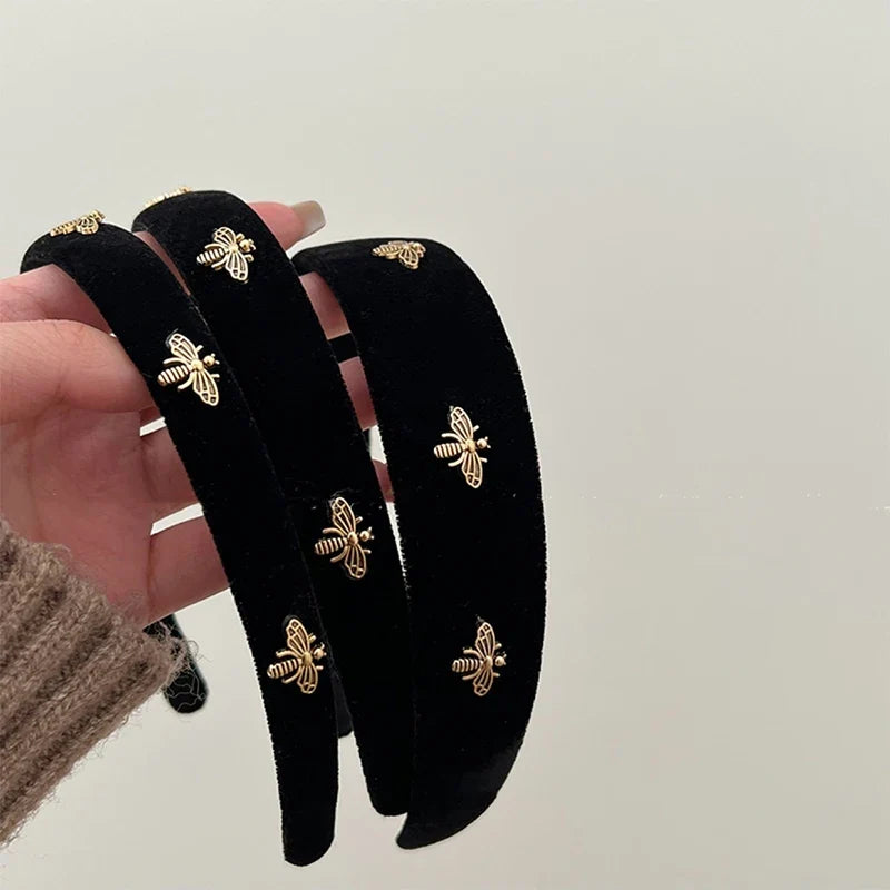 Retro Bee Wide Velvet Headband – French Style Hair Hoop for Women