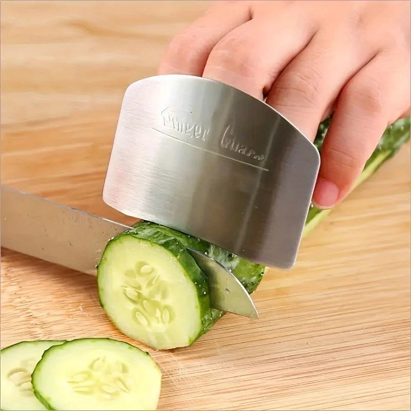 Stainless Steel Finger Guard – Safe Cutting Kitchen Gadget