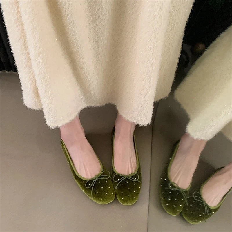 Vintage Suede Women's Ballet Flats – Slip-On Round Toe Shoes