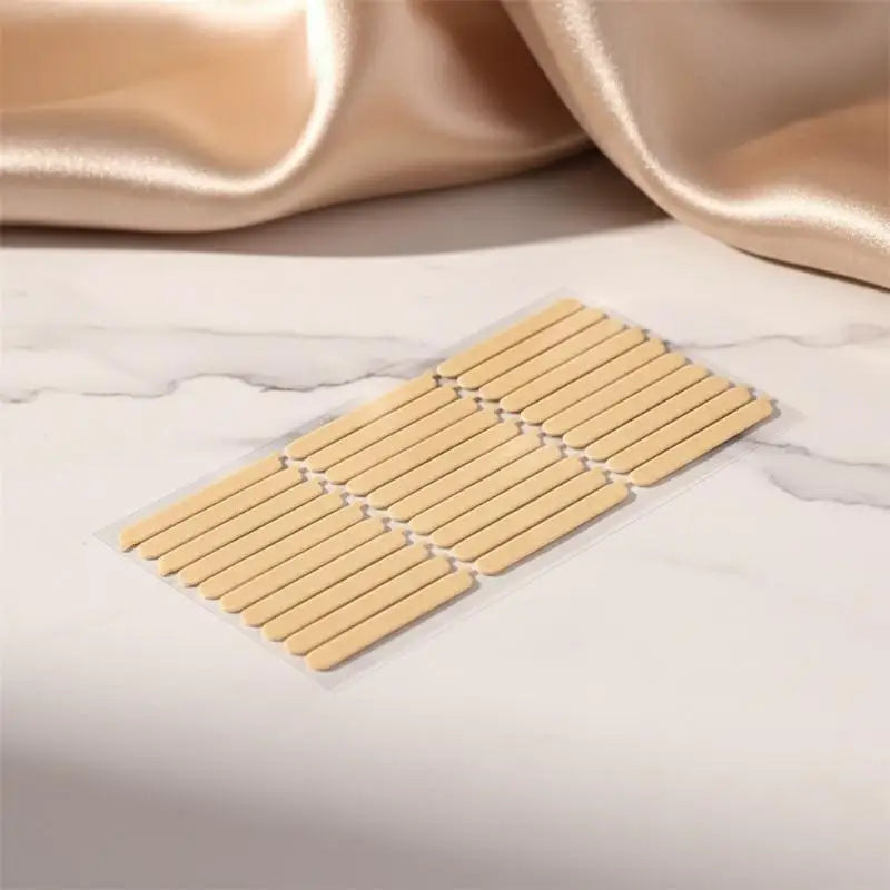 Double-Sided Nail Art Adhesive Tabs for Display Stand – 30/33pcs