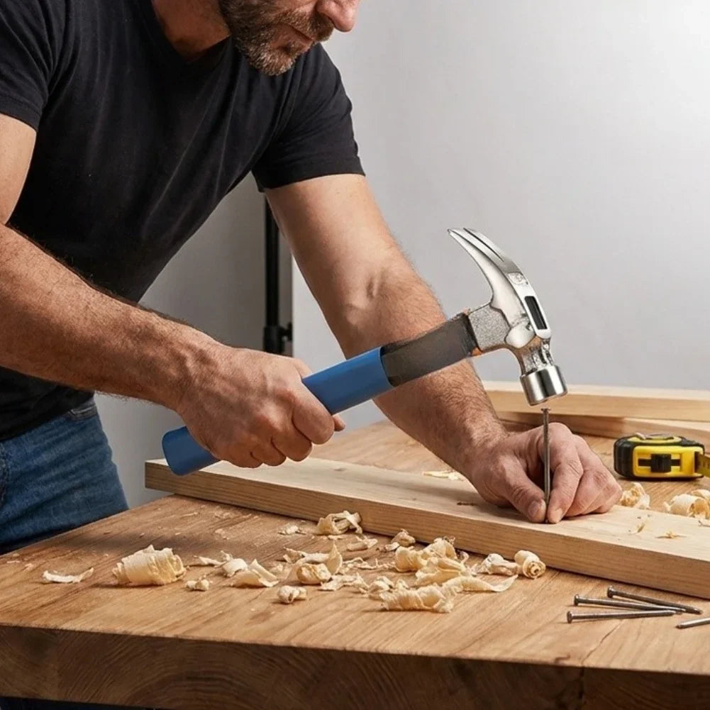 Magnetic Claw Hammer – Ergonomic Non-Slip Woodworking Tool