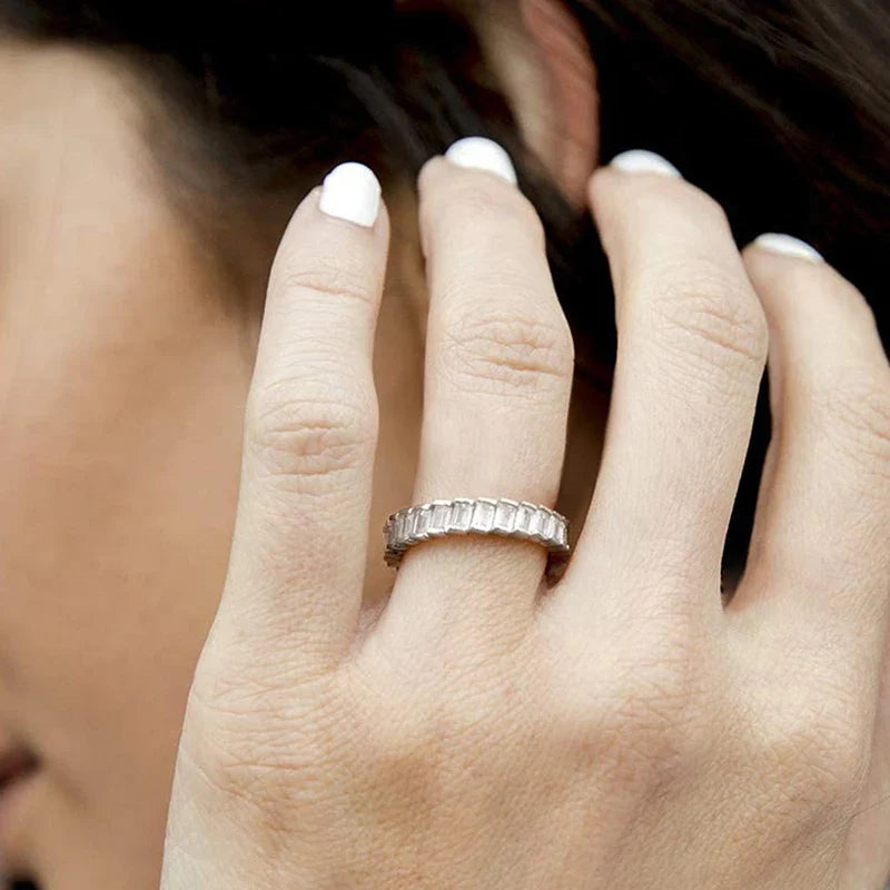 Huitan Geometric Cubic Zirconia Women's Wedding Band Ring