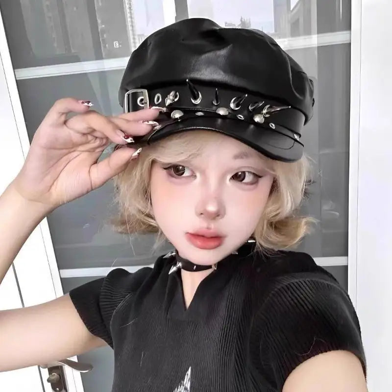 Vintage Rivet Beret – Y2K Gothic Faux Leather Flat Cap Women