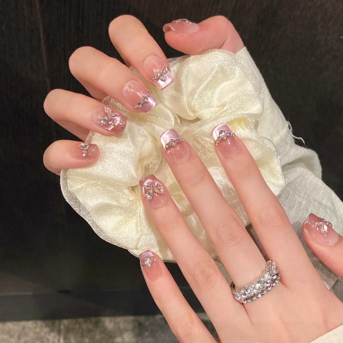 Press On Nails French Cat Eye Butterfly Set – 10pcs