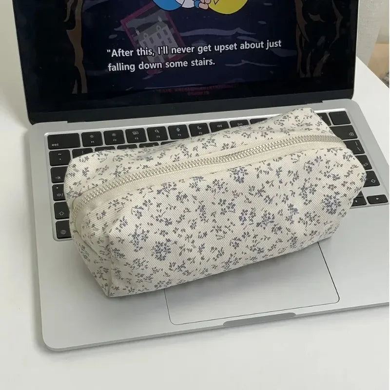 Floral Canvas Pencil Case – Large Capacity Stationery Organizer