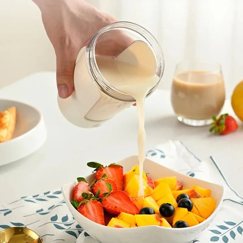 NOCCLILI Electric Protein Shaker Bottle | Portable Auto Blender