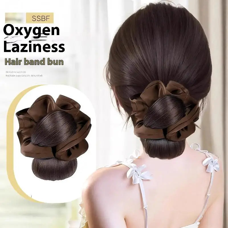 Clip-In Messy Bun Hairpiece – Synthetic Low Bun Extension