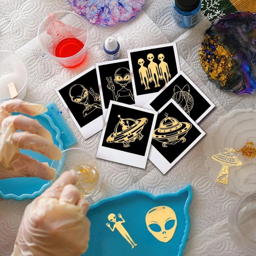 9-Piece Golden Metal Alien Stickers – Space UFO Epoxy DIY