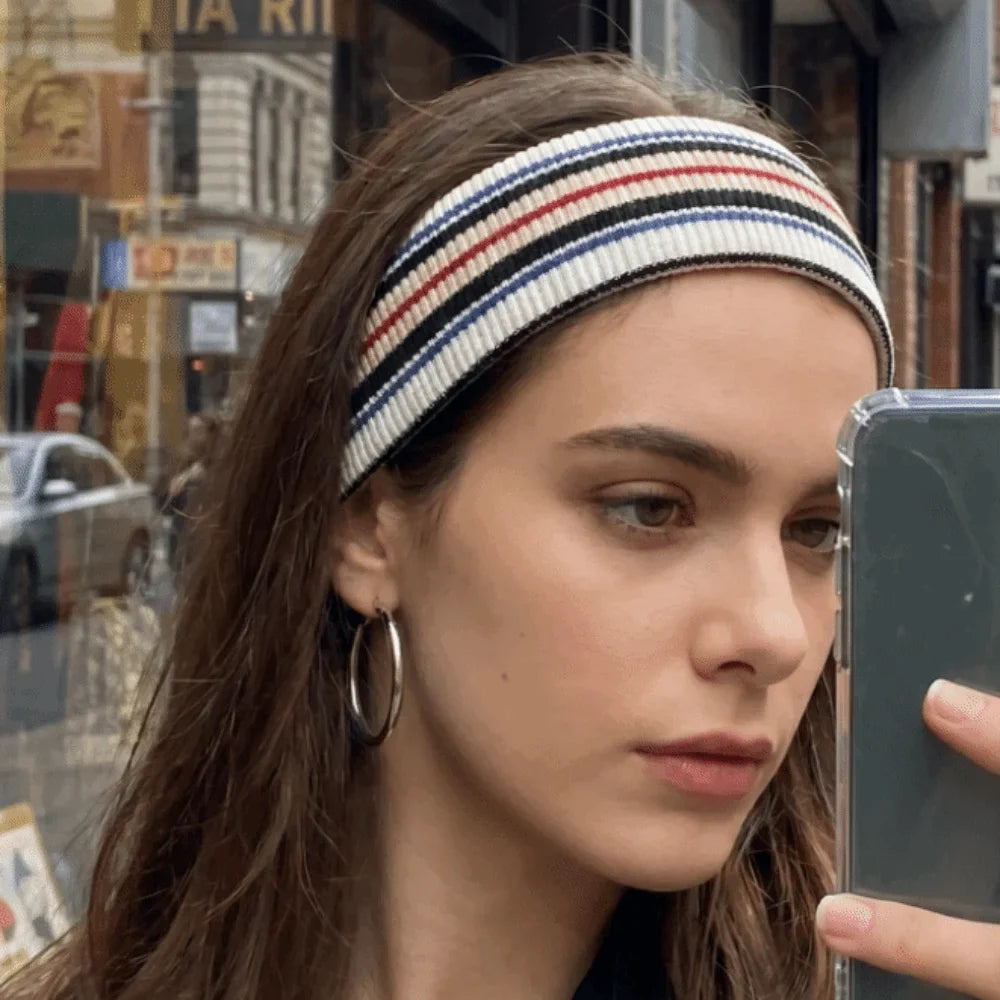 Wide Elastic Striped Sports Headband – Non-Slip Yoga & Tennis