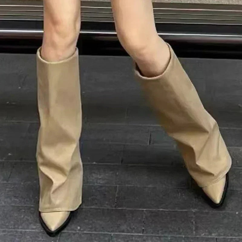 Women's Knee-High Pointed Toe Platform Boots | Winter Fashion