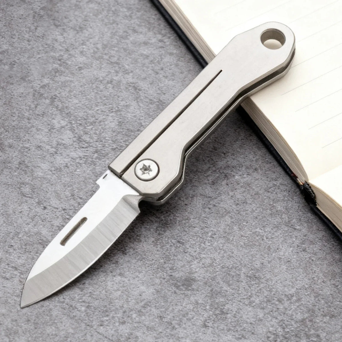 Mini Folding Pocket Knife – Keychain Utility & Outdoor Tool