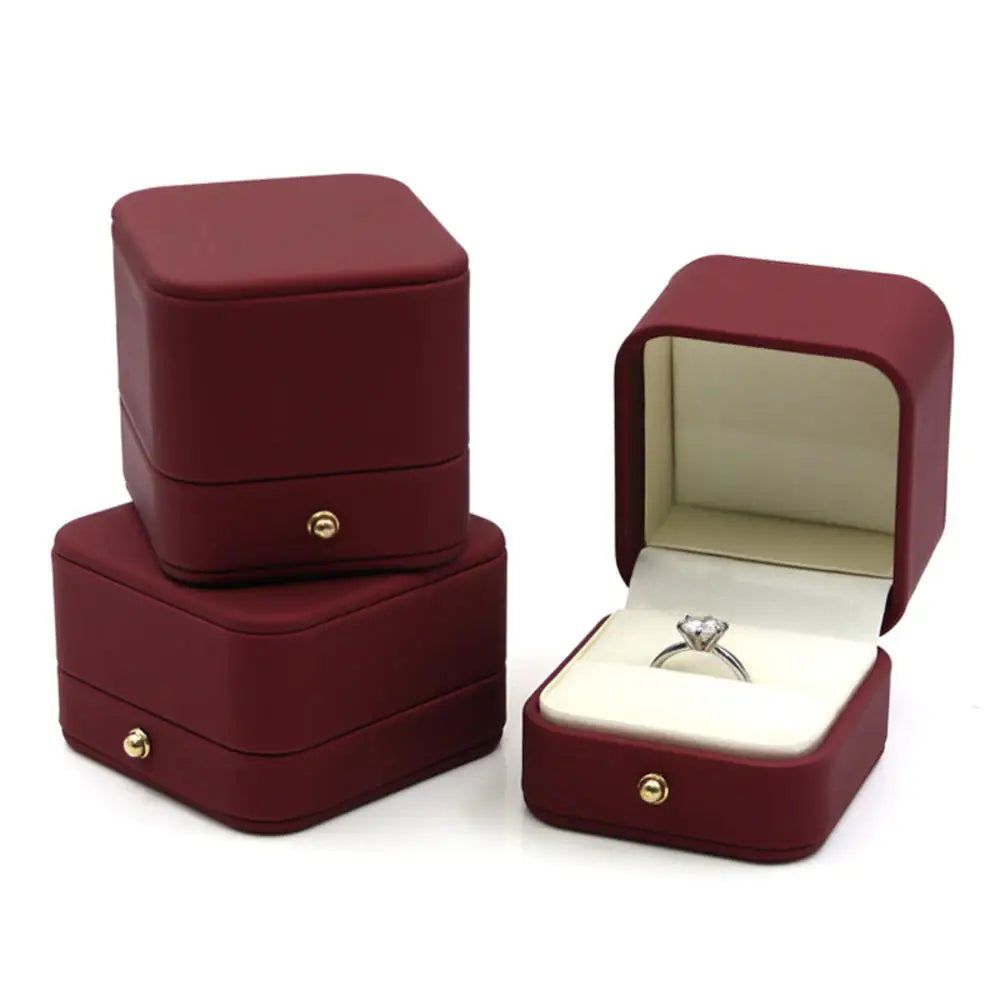 2025 Engagement Ring Box Double Slot Boxes Leather Velvet Portable