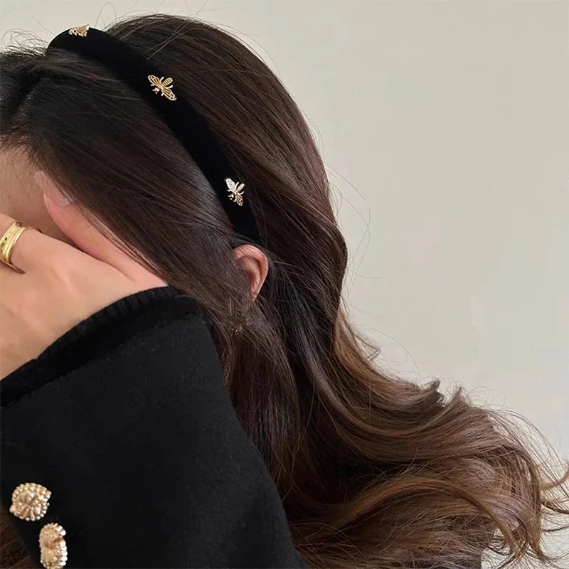 Retro Bee Velvet Wide Headband for Women – Fashion Hair Hoop