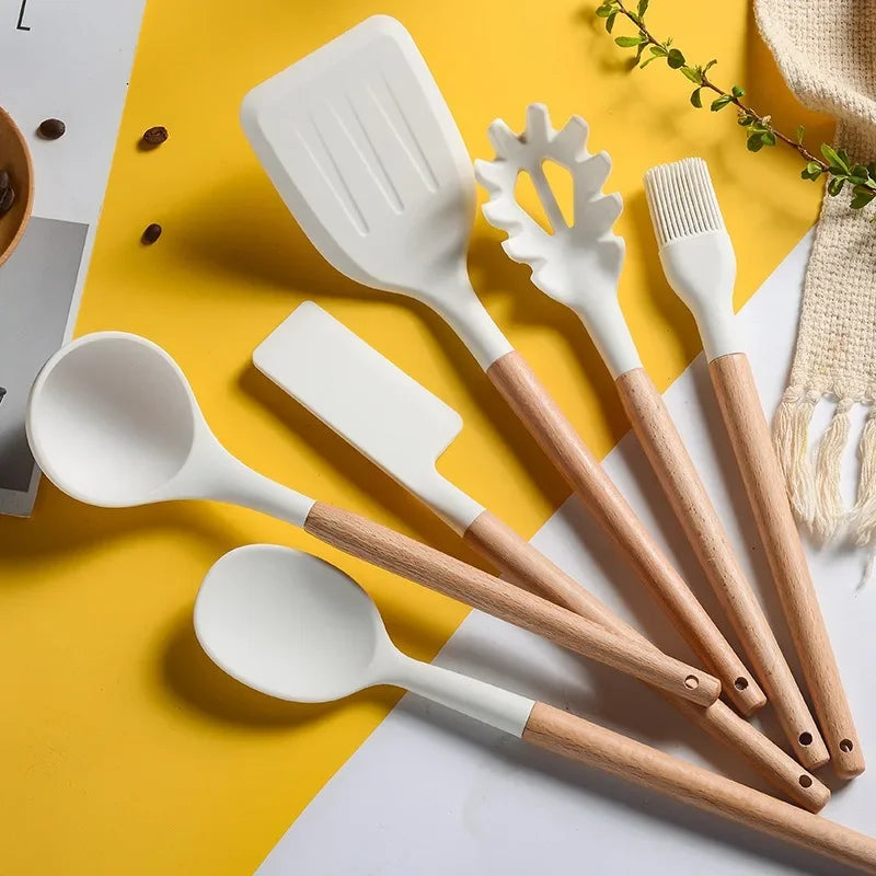 Silicone Kitchen Utensils Set – Non-Stick Spatula & Beater