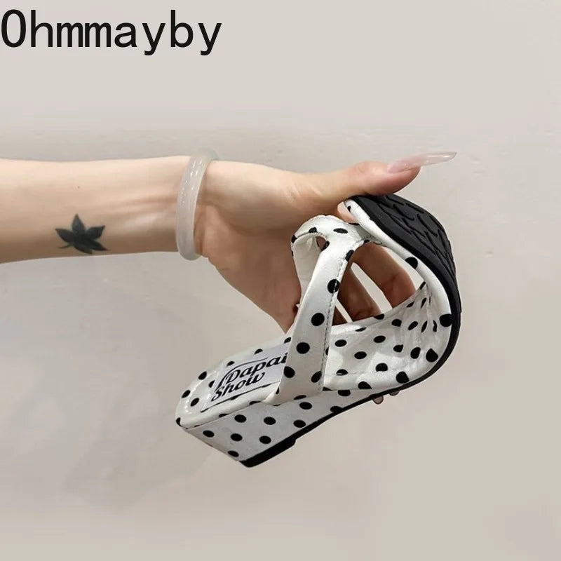 Women's Polka Dot Wedge Slippers – Summer Clip Toe Slides