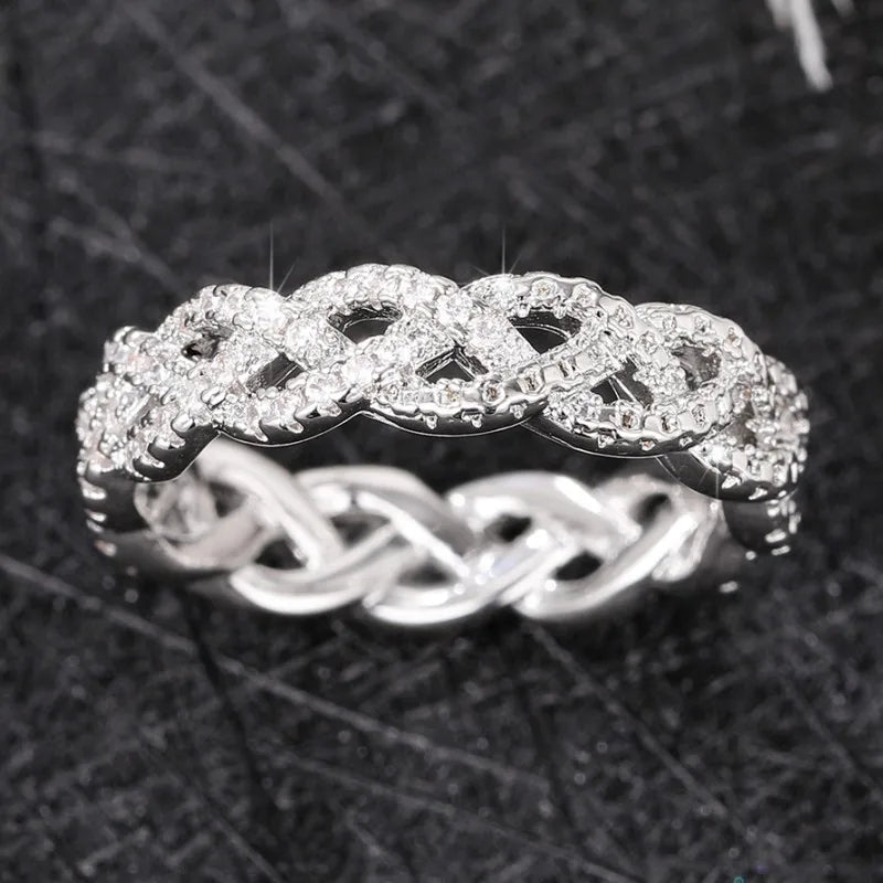 Huitan Twist Ring Women – Silver CZ Full-Pave Wedding Band