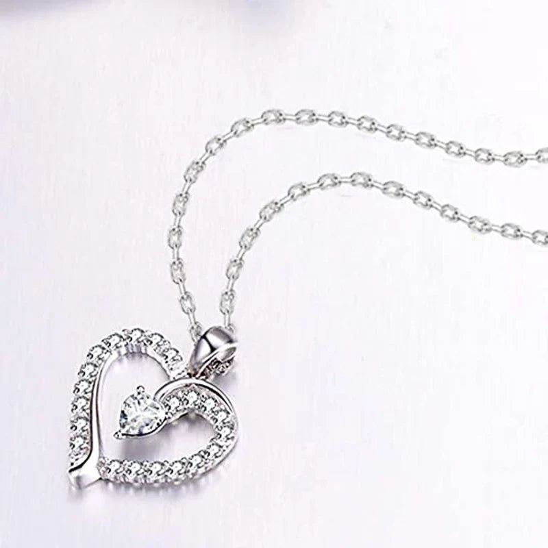 Huitan Heart Pendant Necklace – Full CZ Women's Wedding Jewelry