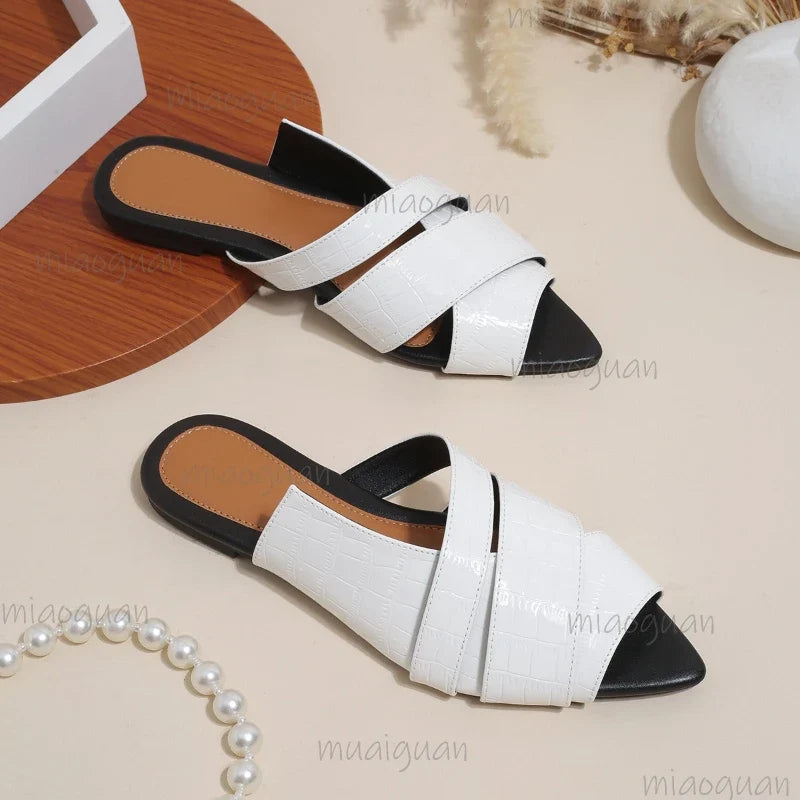 Women's Flat Pointed Toe Slippers – Lightweight Summer Sandals