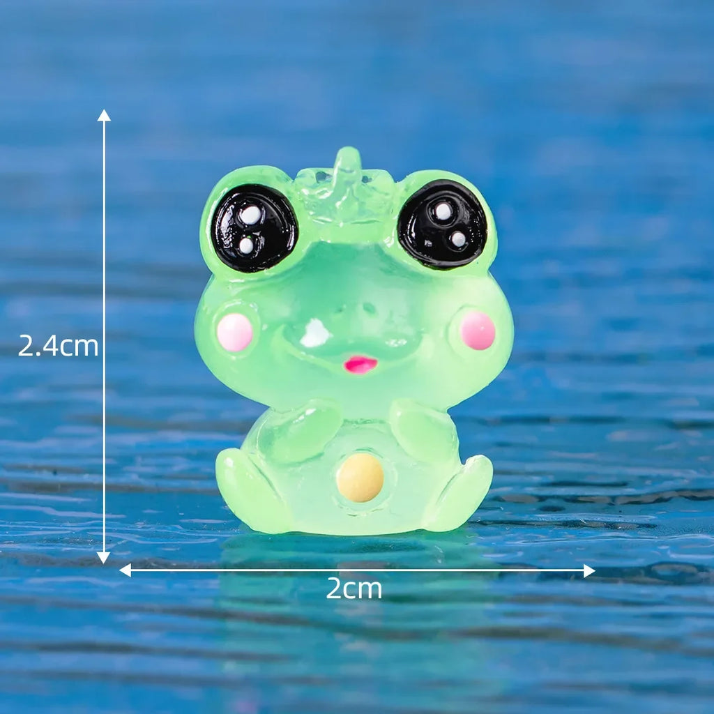 Micro Landscape Creative Cute Glow-in-the-dark Frog Doll Decoration