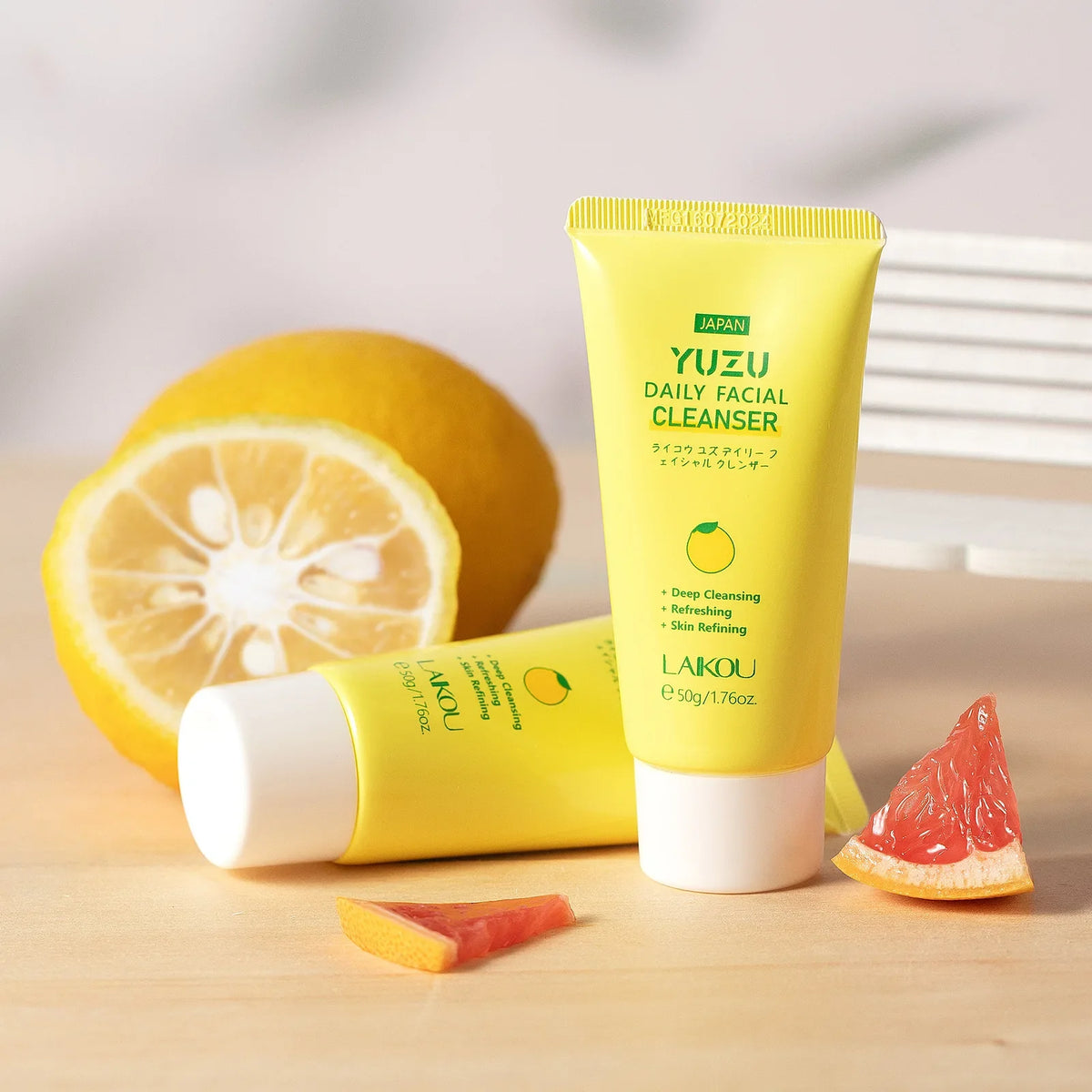 Laikou Whitening Foam Facial Cleanser – Niacinamide & Yuzu 50g