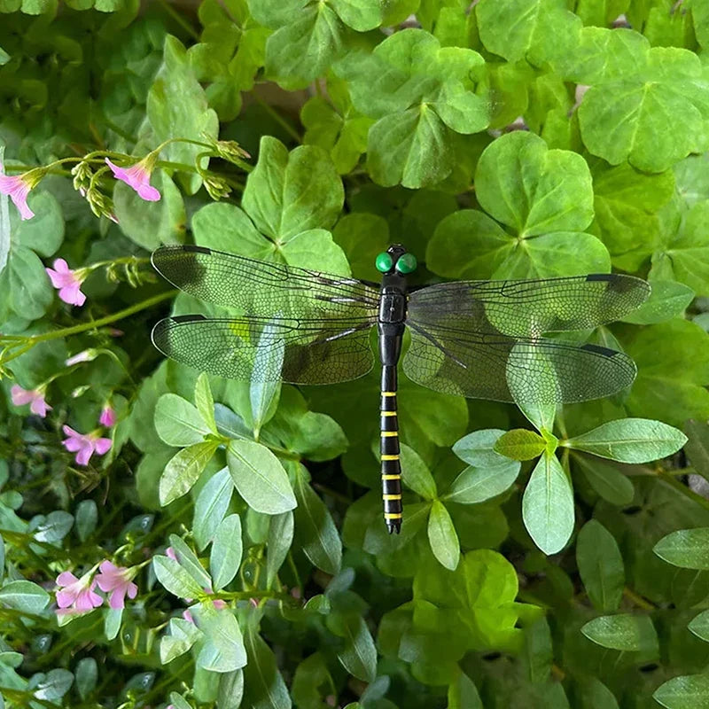 Simulation Dragonfly Garden Stakes 2/4 Pcs – Yard Lawn Decor
