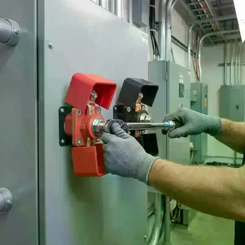 All-Copper Battery Terminal Post 100A–300A | Energy Storage