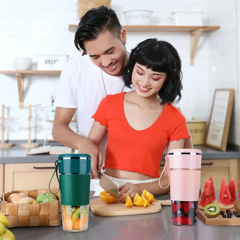 Portable USB Rechargeable Mini Blender & Smoothie Juicer