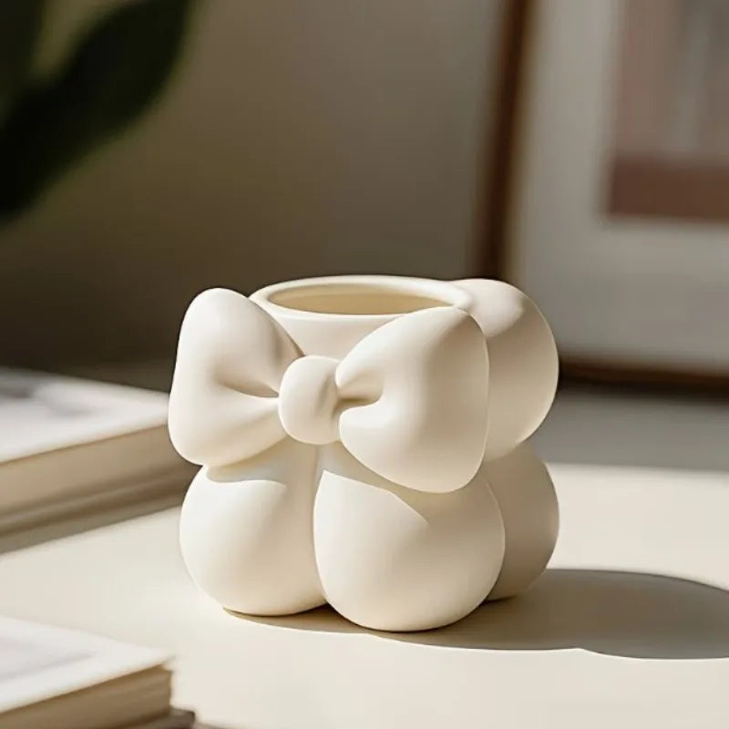 Cute Bow Ceramic Makeup Brush & Pen Organizer Cup – White