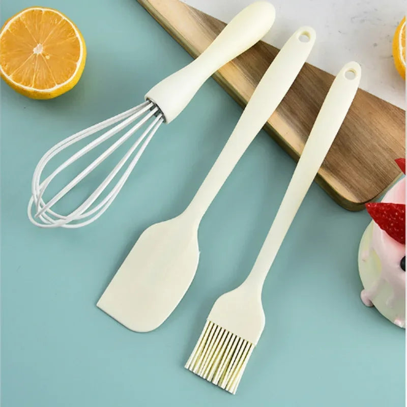 Silicone Baking Set – Spatula, Pastry Brush & Egg Beater 3pc