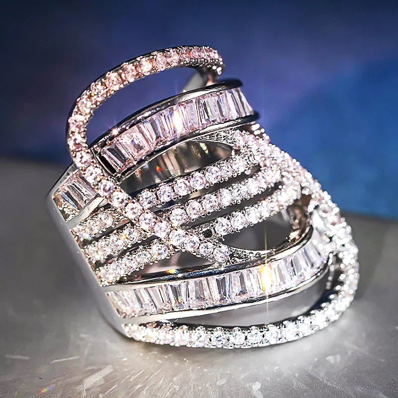 Huitan Geometric CZ Women's Ring – Sparkling Wedding Band