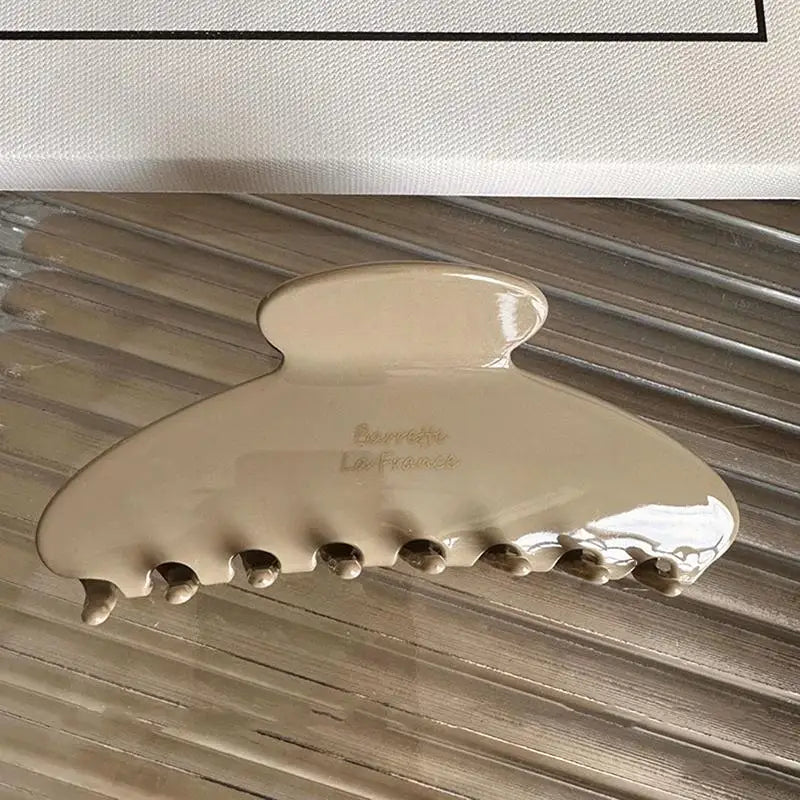 Large Acetate Hair Claw Clip – Retro Korean Shark Clip