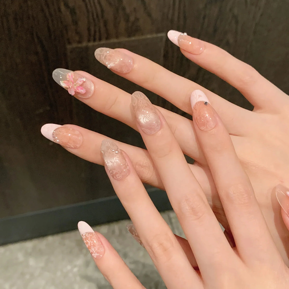 Pink French Cat Eye Press-On Nails | Petal Oval Full Cover 10pcs