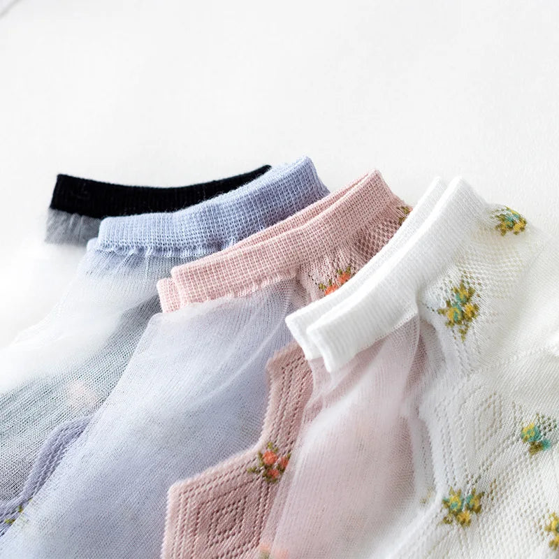 Women's Lace Floral Ankle Socks – 5 Pairs Breathable Cotton
