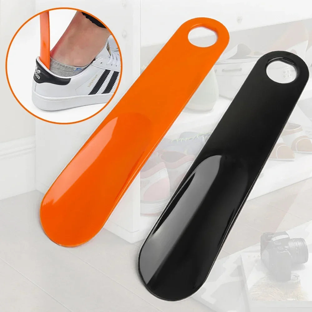 Plastic Shoe Horn – Flexible Spoon-Shape Shoe Lifter
