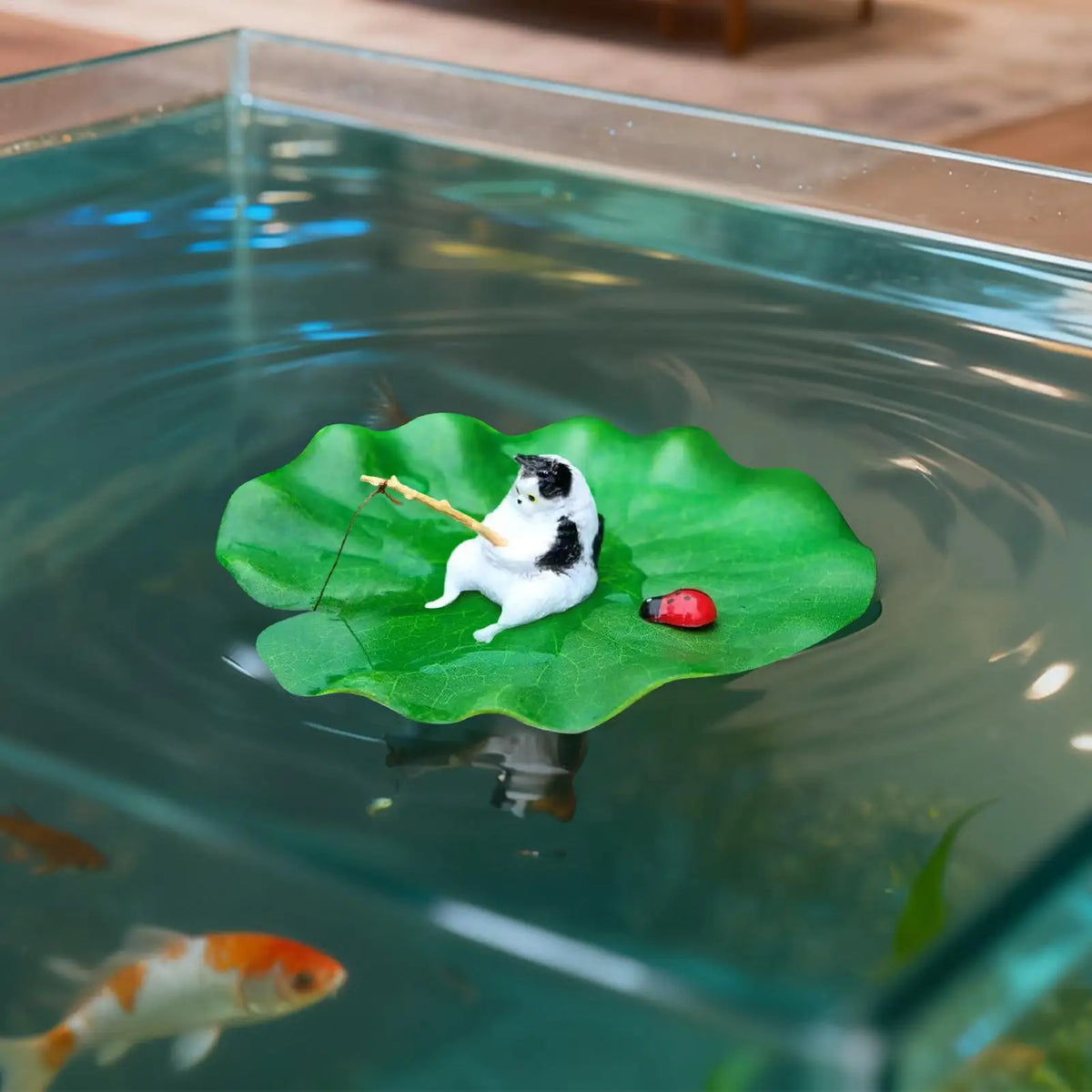 Floating Cat Fishing Aquarium Ornament – Resin Betta Tank Decor