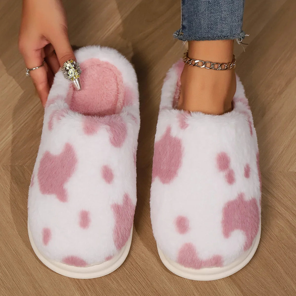 Fluffy Cow Animal Slippers – Unisex Plush Home Shoes