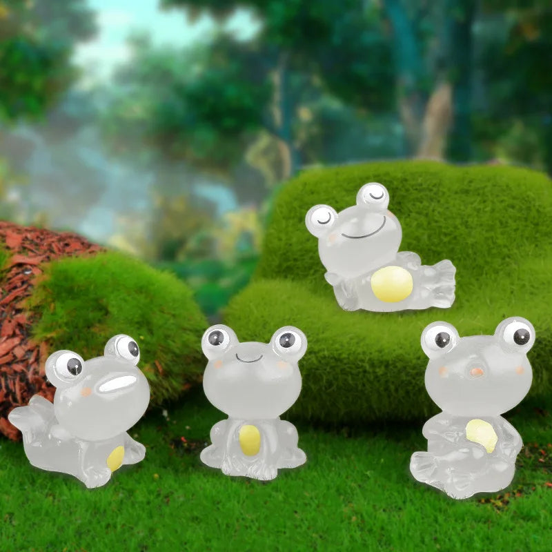 Mini Fluorescent Little Frog Ornament Miniature Figures Tiny Resin