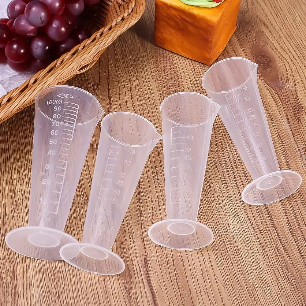 Liquid Measuring Cup Large PP Plastic Corrugated Kitchen Supplies