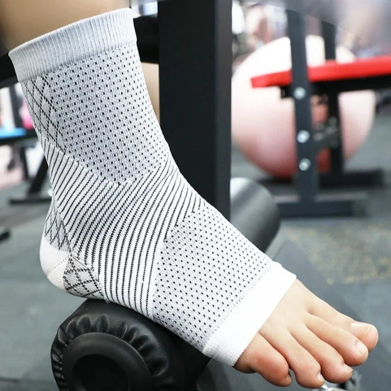 Toeless Compression Socks Women & Men | Nano Soothe